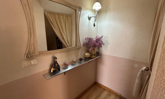 Resale - Villa -
Los Montesinos