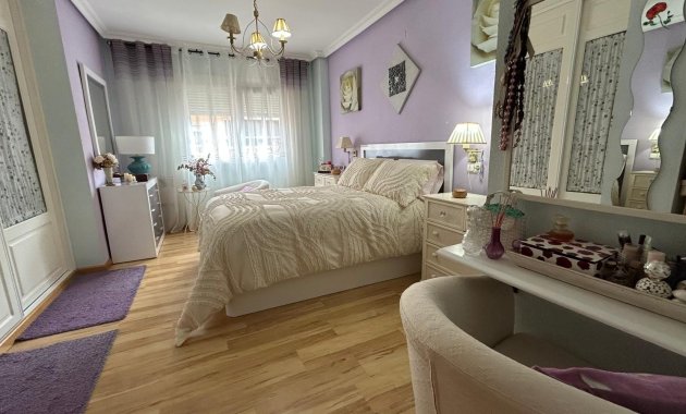 Resale - Villa -
Los Montesinos