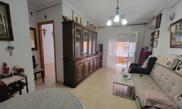 Resale - Apartment  -
Torrevieja - Parque de las Naciones