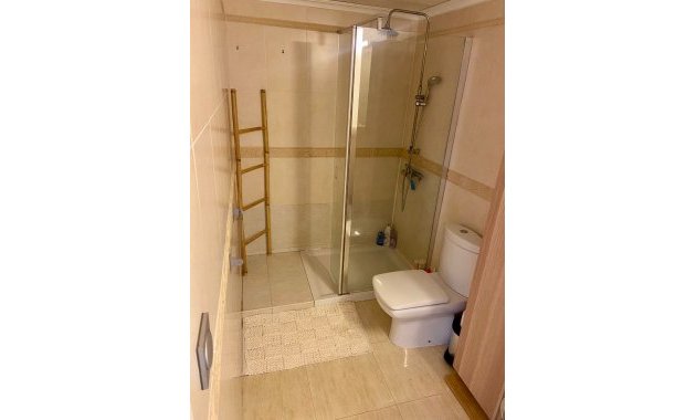 Resale - Apartment  -
Guardamar del Segura - El Raso