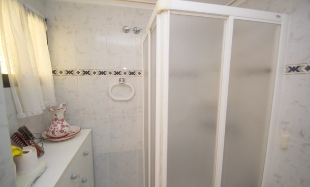 Resale - Apartment  -
Torrevieja - La veleta