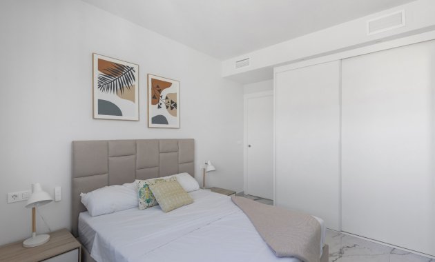 Resale - Apartment  -
Orihuela Costa - Playa Flamenca