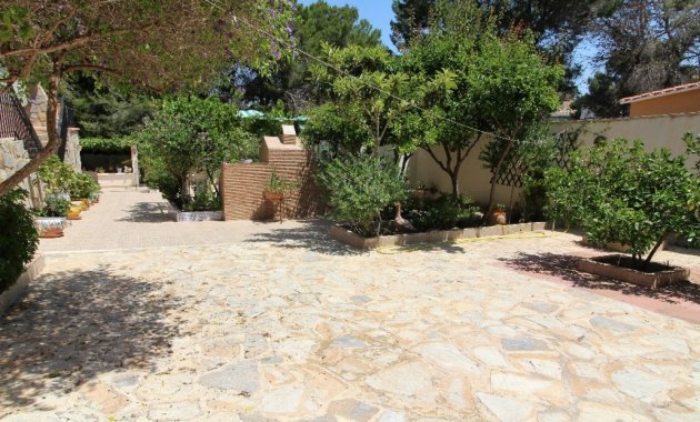 Resale - Villa -
Torrevieja - Los Balcones