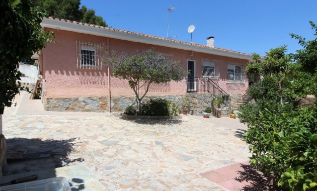 Resale - Villa -
Torrevieja - Los Balcones