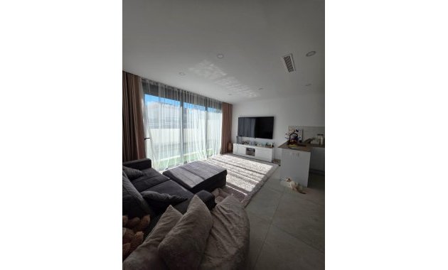 Reventa - Villa -
Benijofar