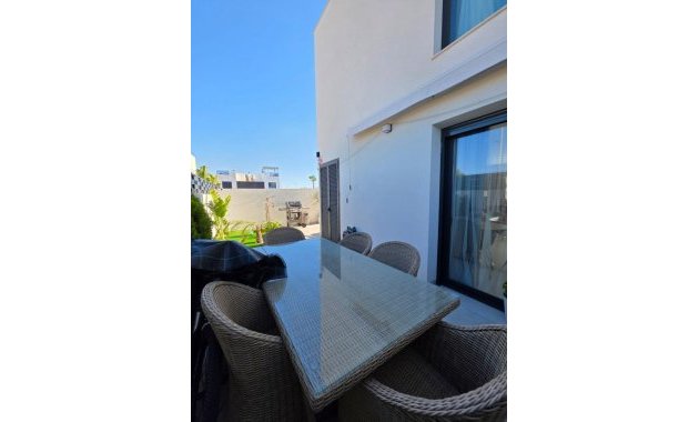 Reventa - Villa -
Benijofar