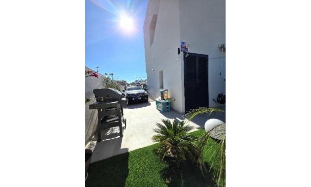 Reventa - Villa -
Benijofar