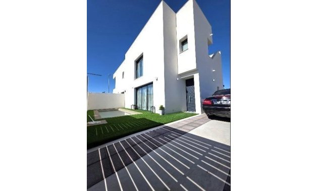 Reventa - Villa -
Benijofar