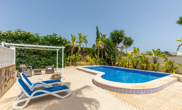 Resale - Villa -
San Fulgencio - La Marina