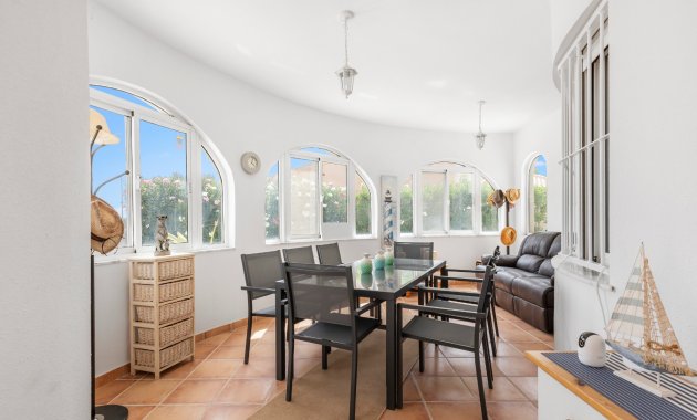 Endursala - Einbýlishús -
San Fulgencio - La Marina