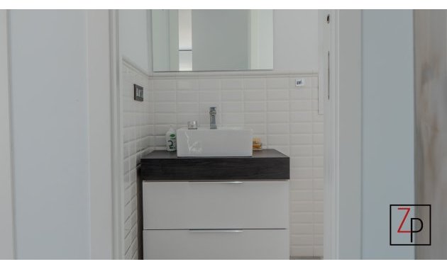 Resale - Villa -
Orihuela Costa - Cabo roig - La Zenia