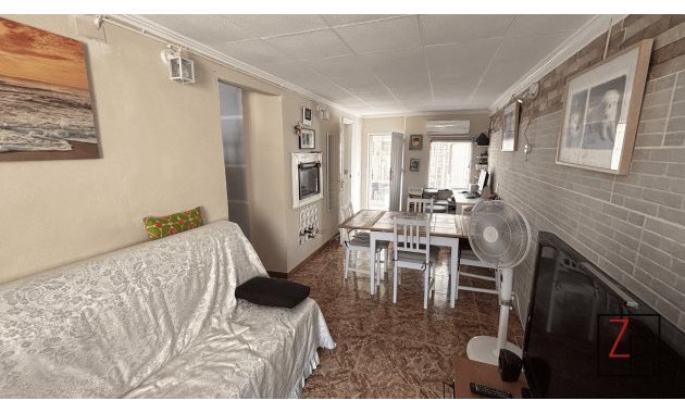 Resale - Villa -
San Fulgencio - urb. La Marina