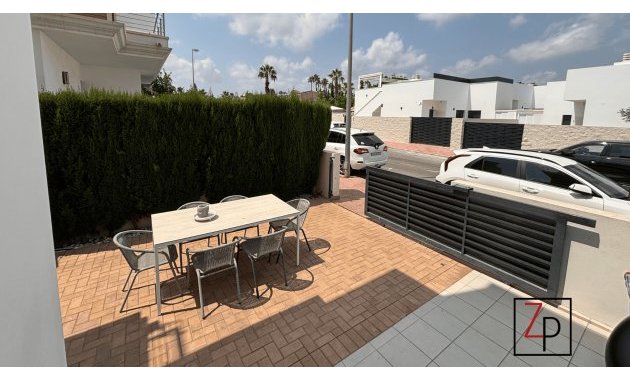 Resale - Villa -
Ciudad Quesada - Rojales