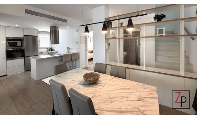 Resale - Bungalow -
Orihuela Costa - Villamartín