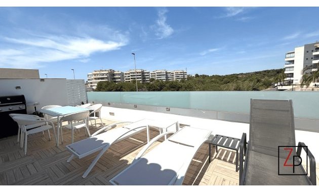 Resale - Bungalow -
Orihuela Costa - Villamartín