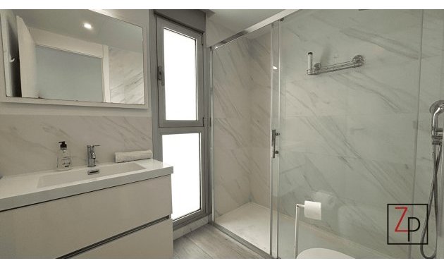 Resale - Bungalow -
Orihuela Costa - Villamartín