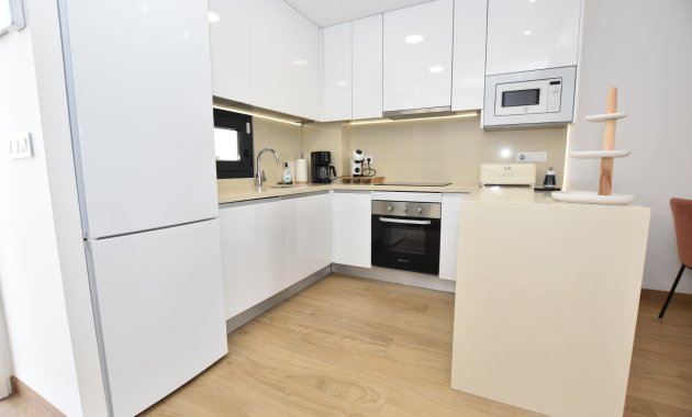 Resale - Apartment  -
Torrevieja - Los Balcones