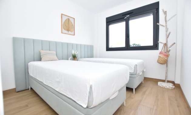 Resale - Apartment  -
Torrevieja - Los Balcones