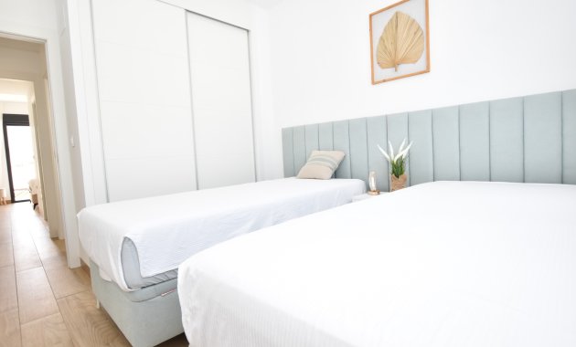 Resale - Apartment  -
Torrevieja - Los Balcones