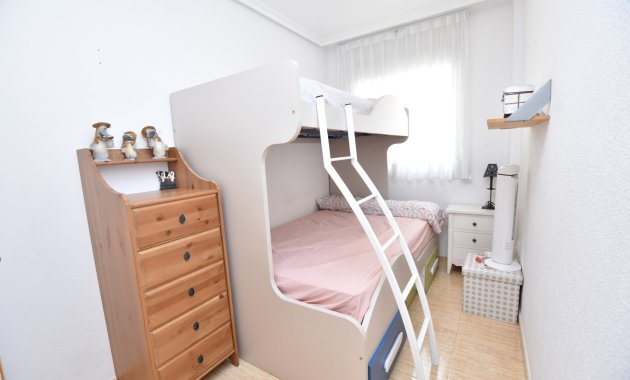 Resale - Apartment  -
Formentera del Segura