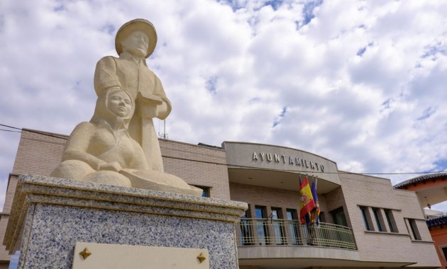 Resale - Apartment  -
Formentera del Segura