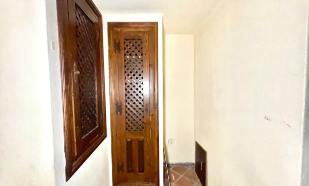 Resale - Commercial -
Torrevieja - Playa Los Locos