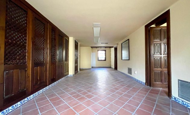 Resale - Commercial -
Torrevieja - Playa Los Locos