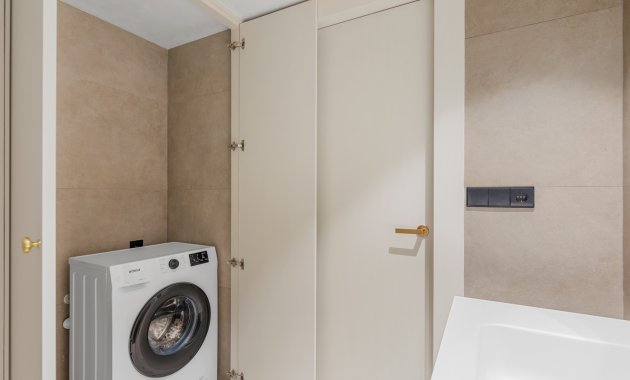 Reventa - Apartamento -
Alicante