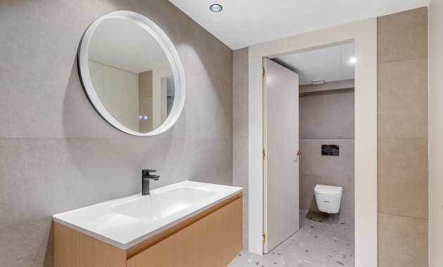 Reventa - Apartamento -
Alicante