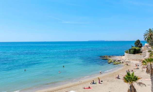 Reventa - Apartamento -
Alicante