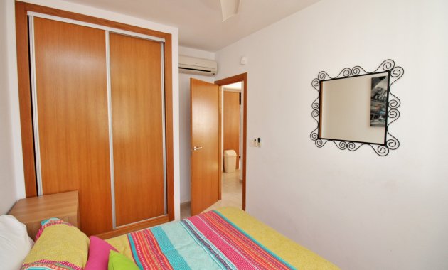 Resale - Villa -
Villamartín - PAU 8