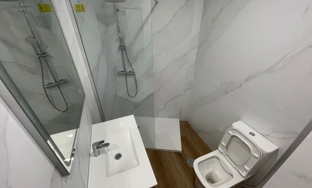 Resale - Apartment  -
Torrevieja - La Mata