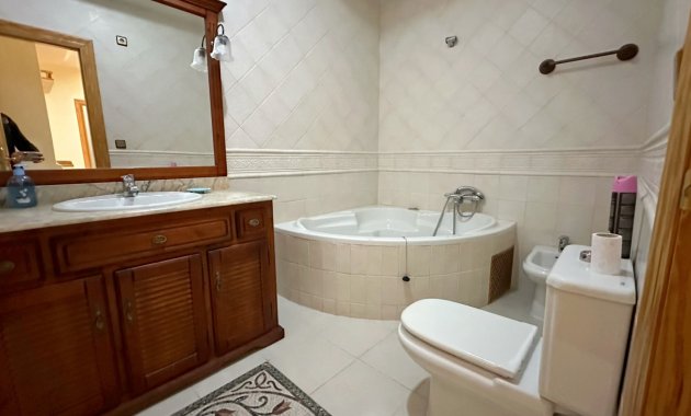 Resale - Apartment  -
Guardamar del Segura - Center