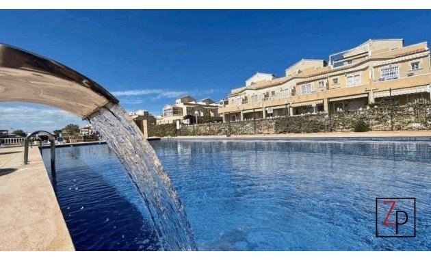 Resale - Apartment  -
Torrevieja - Baños de Europa