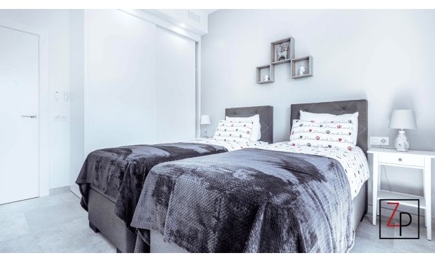 Resale - Villa -
Orihuela Costa - Lomas de Cabo Roig