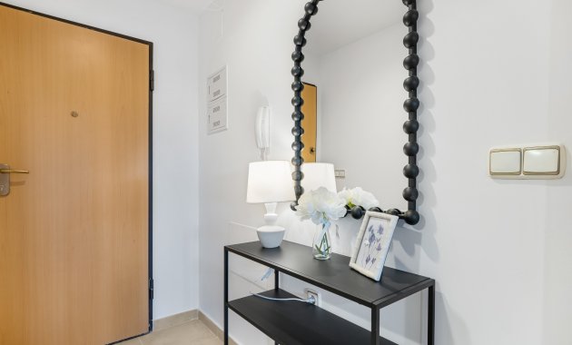 Resale - Apartment  -
Orihuela Costa - Lomas De Cabo Roig