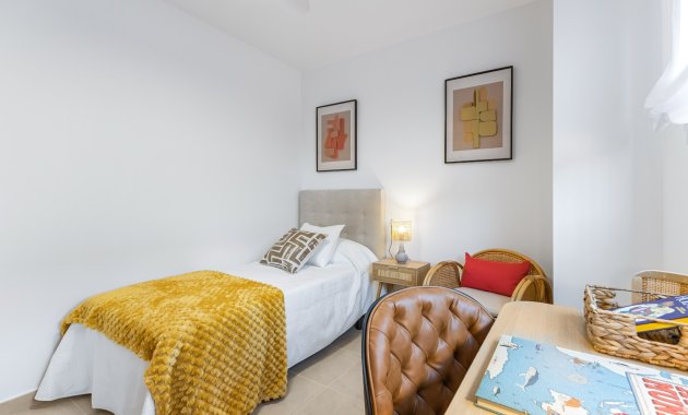 Resale - Apartment  -
Orihuela Costa - Lomas De Cabo Roig