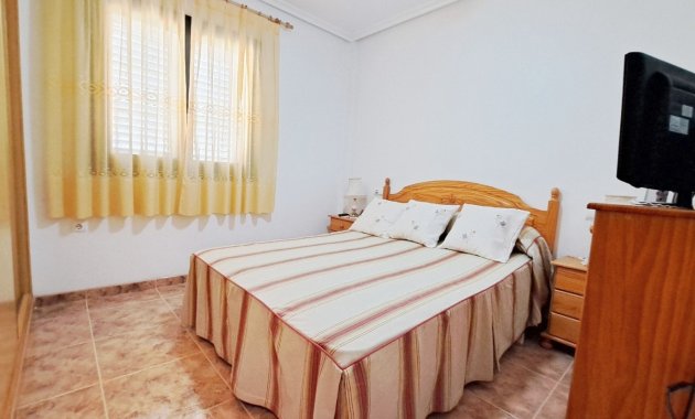 Resale - Apartment  -
Los Alcazares