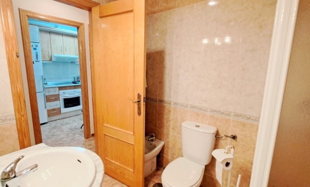 Resale - Apartment  -
Los Alcazares