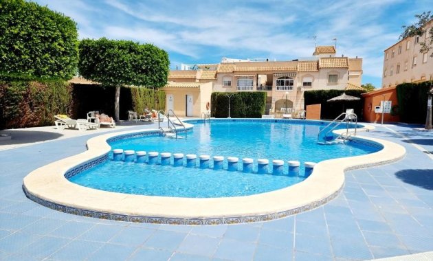 Resale - Apartment  -
Torrevieja - Los Balcones