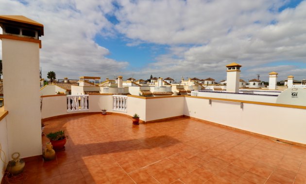 Resale - Villa -
Guardamar del Segura - El Raso