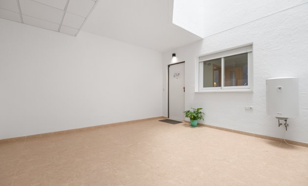 Resale - Apartment  -
Orihuela Costa - Lomas De Cabo Roig