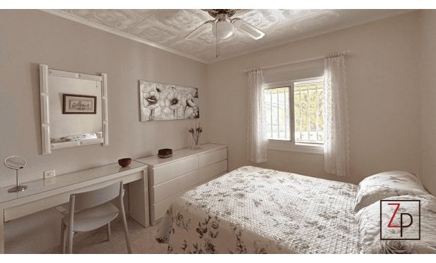 Resale - Villa -
San Fulgencio - urb. La Marina