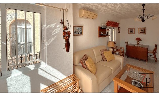 Resale - Villa -
San Fulgencio - urb. La Marina