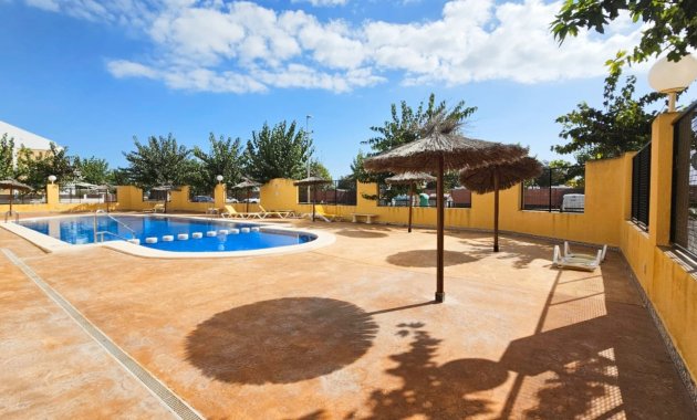 Endursala - Raðhús -
Los Alcazares