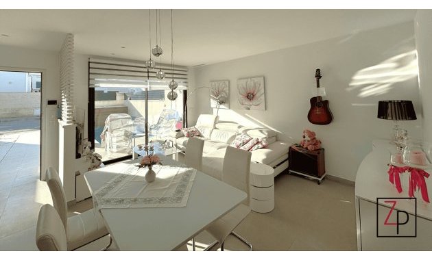 Resale - Duplex -
Benijofar - Pueblo