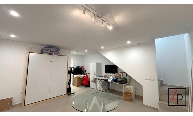 Resale - Duplex -
Benijofar - Pueblo