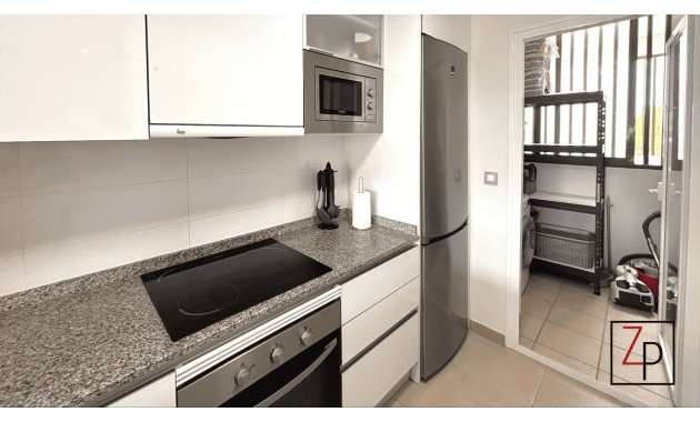 Resale - Apartment  -
Orihuela Costa - Lomas de Cabo Roig