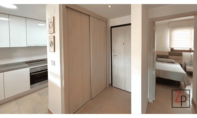 Resale - Apartment  -
Orihuela Costa - Lomas de Cabo Roig