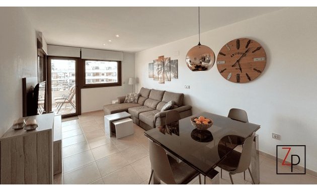 Resale - Apartment  -
Orihuela Costa - Lomas de Cabo Roig